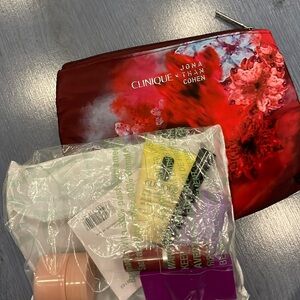 Bundle of 7 Clinique